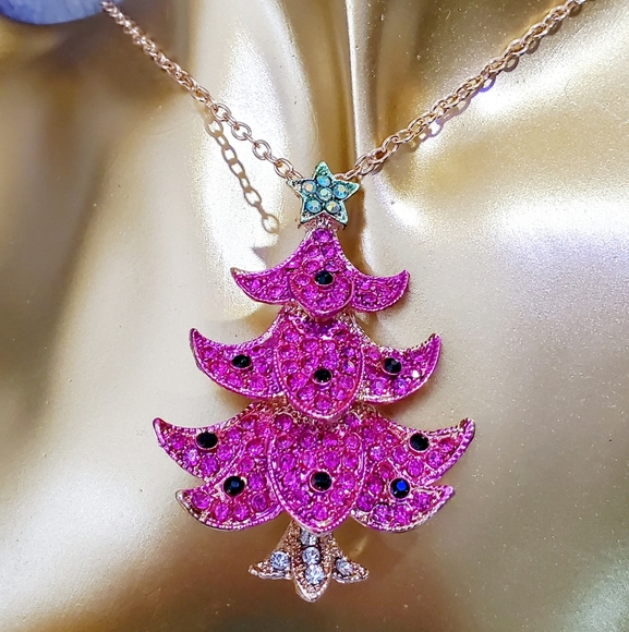 Gold-plated pink and green crystal Christmas tree necklace/broach - Picture 5 of 11